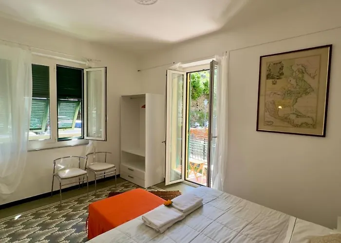 Fontanavecchia Πανσιόν 4*
